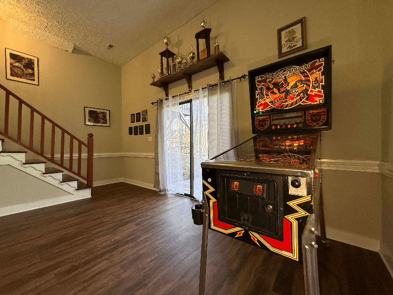 Raleigh House: 505 Westbrook Drive