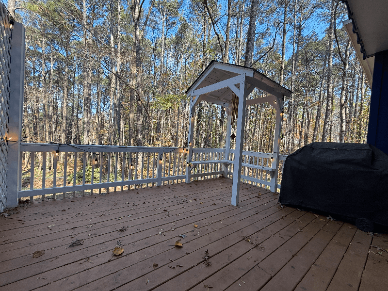 Raleigh House: 505 Westbrook Drive