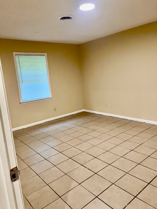 Tupelo Multiplex: 115 Issac Drive