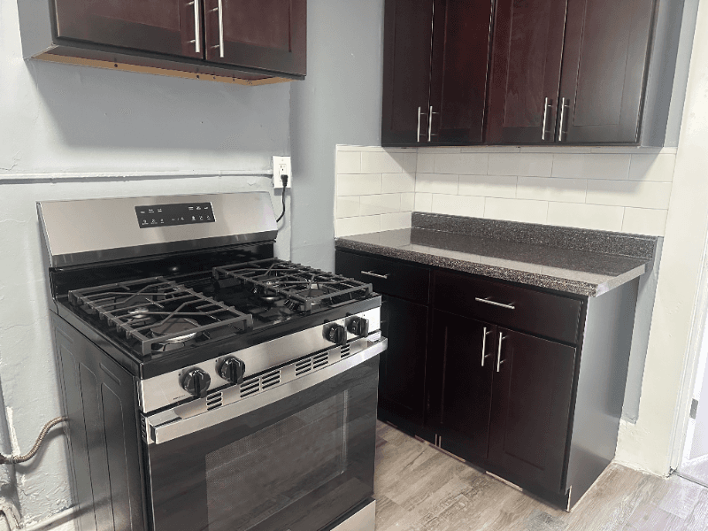 Passaic Apartment: 129 3rd Street