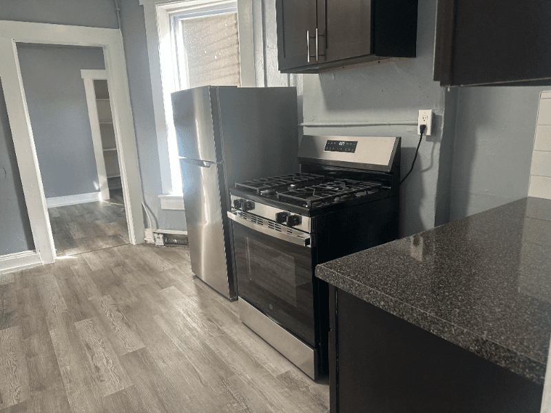 Passaic Apartment: 129 3rd Street