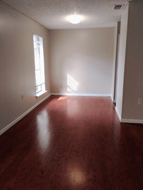 BATON ROUGE Multiplex: 1754 CEDAR LAKE DR APT D