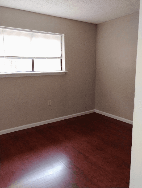 BATON ROUGE Multiplex: 1754 CEDAR LAKE DR APT D
