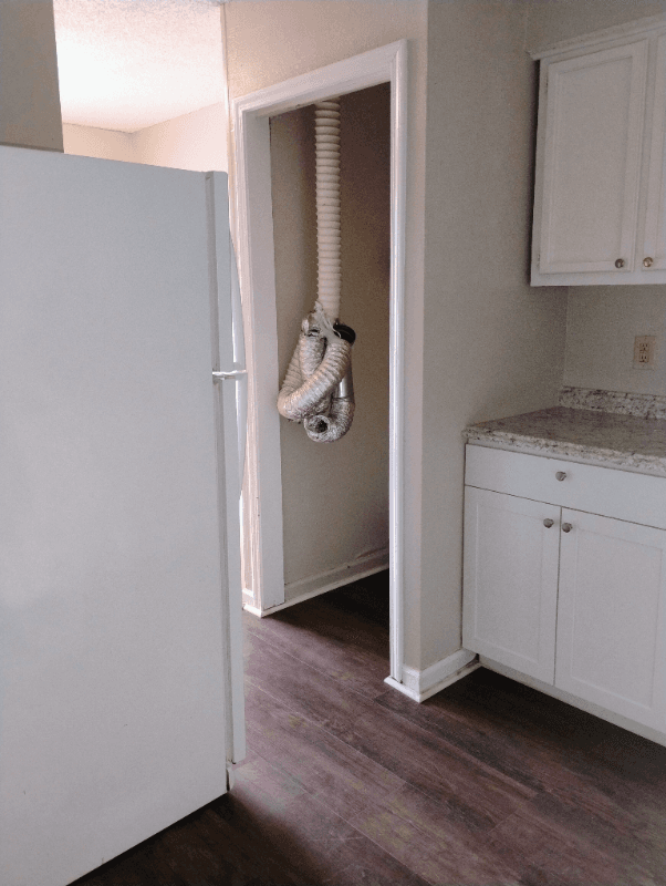 BATON ROUGE Multiplex: 1754 CEDAR LAKE DR APT D