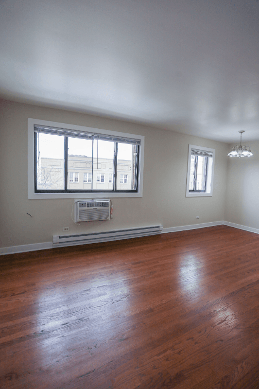 Chicago Apartment: 6011 Winthrop