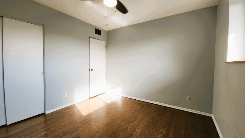 Saint Louis Apartment: 7874 Big Bend Blvd