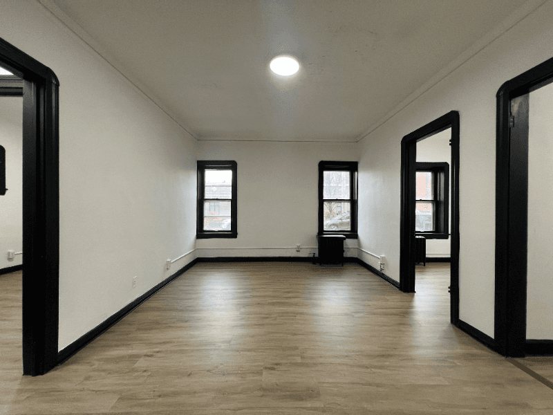 Lakewood Apartment: 1411 Roycroft Ave