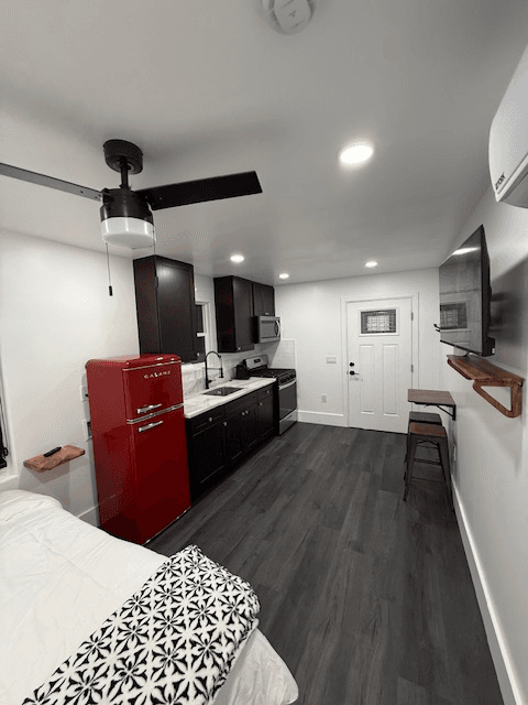 santa maria Multiplex: 823 e cypress street
