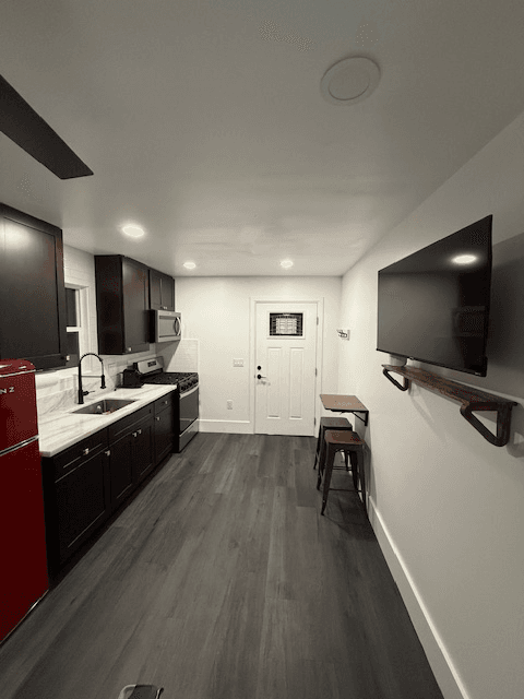 santa maria Multiplex: 823 e cypress street