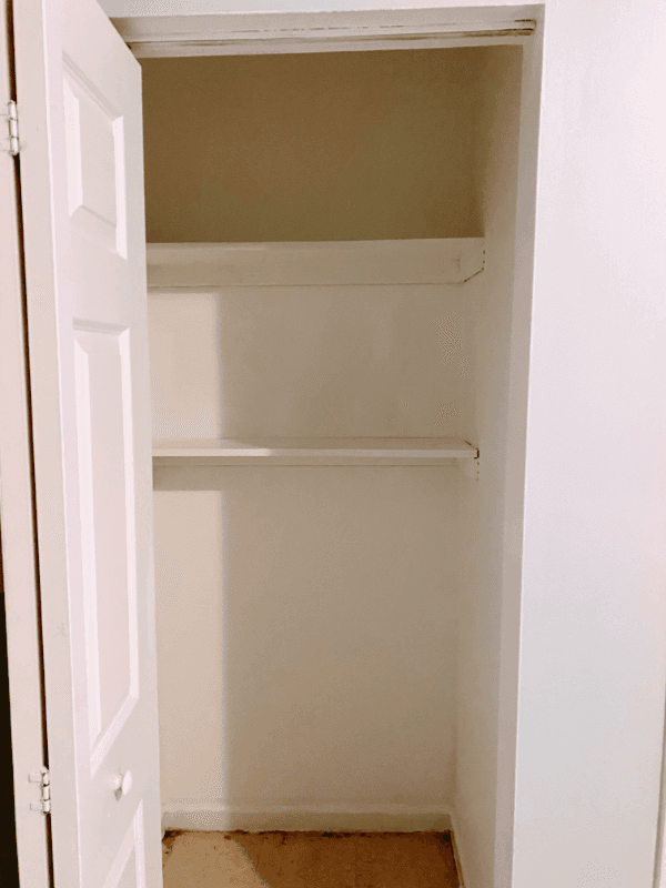 Chicago Apartment: 4851 S Ashland Ave