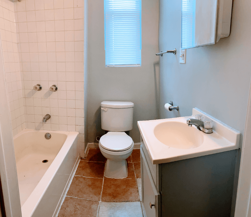 Chicago Apartment: 4851 S Ashland Ave