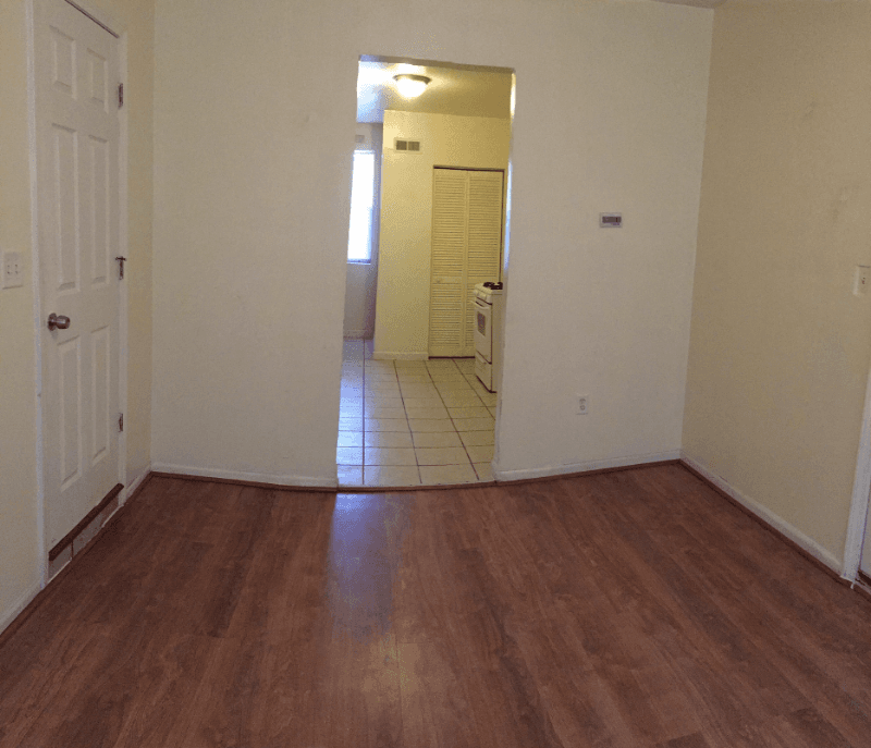 Chicago Apartment: 4851 S Ashland Ave