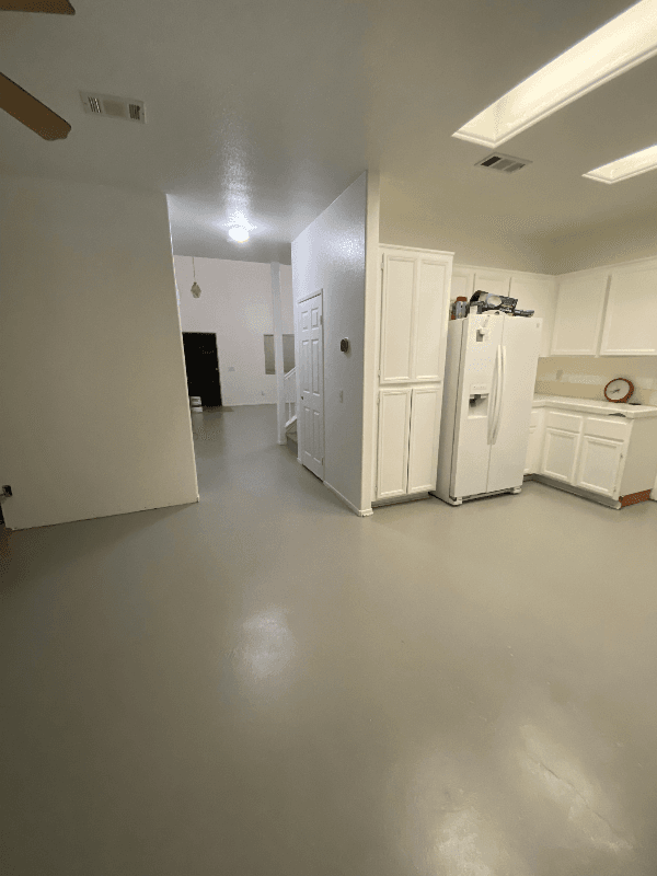 Victorville Single Room: 15221 hallmark Ln