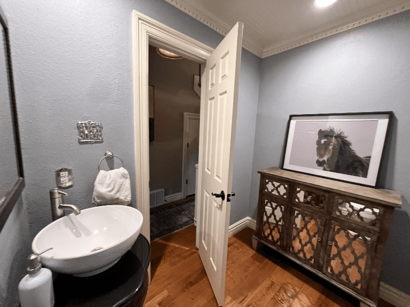 Midland Townhome: 37 Lafayette Pl