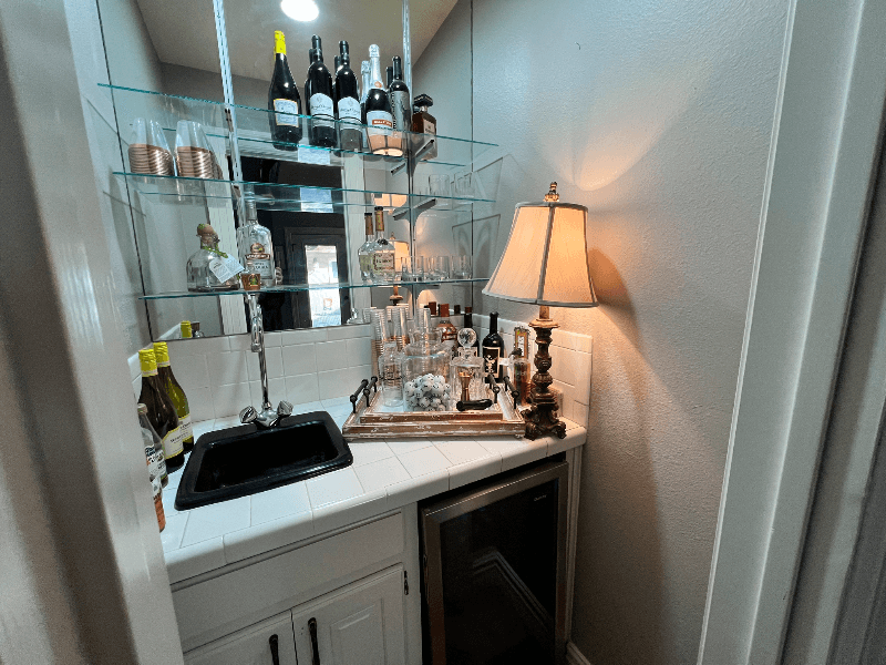 Midland Townhome: 37 Lafayette Pl