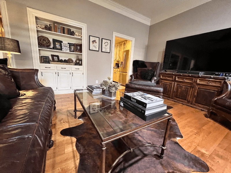 Midland Townhome: 37 Lafayette Pl