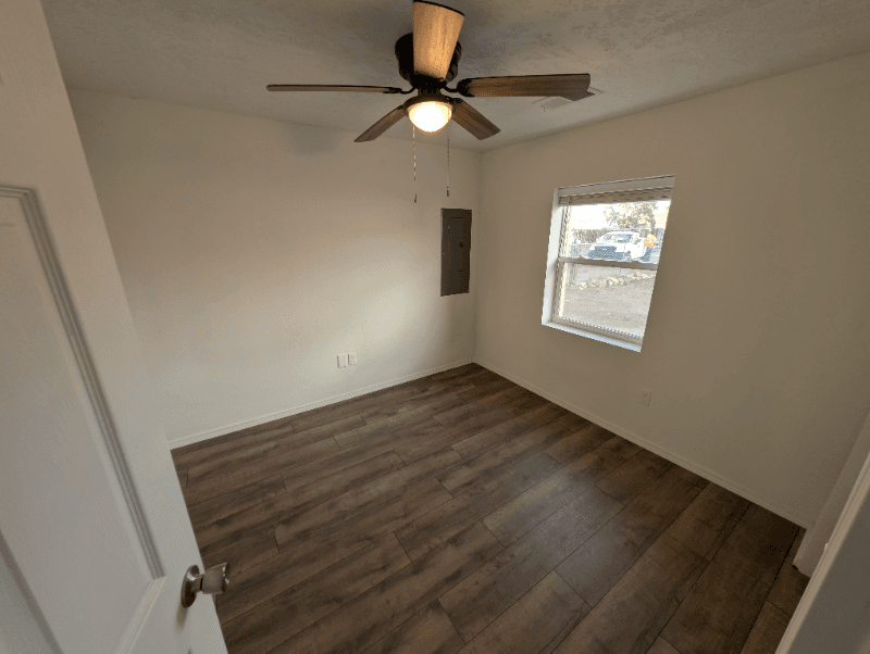 Albuquerque House: 164 Willow Rd NW