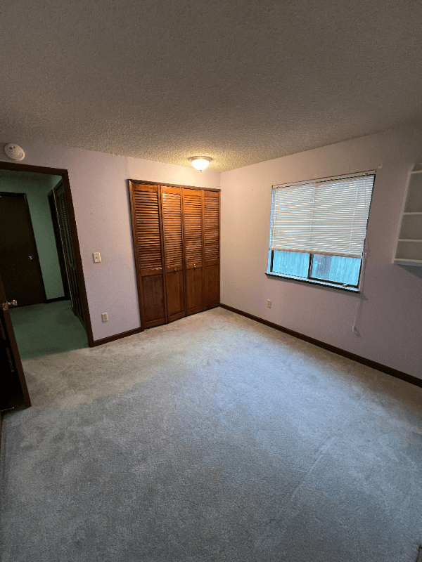SALEM Single Room: 3467 Centennial Drive Northwest