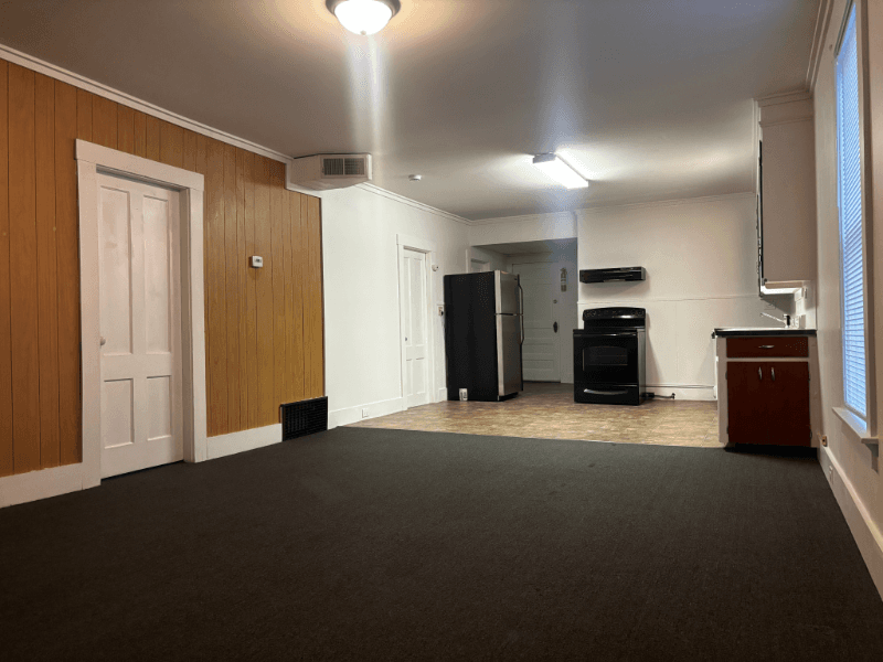 Franklin Apartment: 47 Elkins street, B