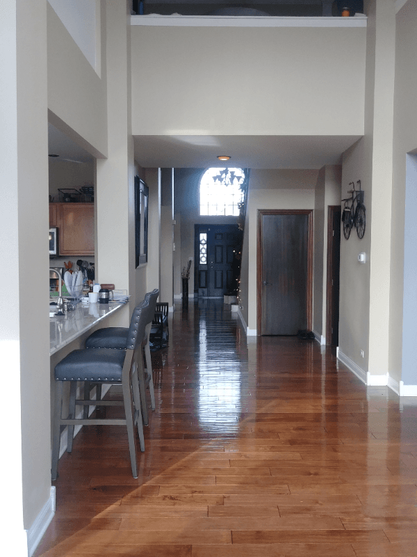 Carpentersville House: 6700 Pine Lane
