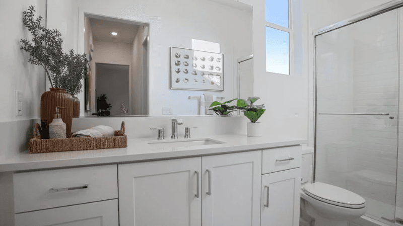 Irvine Single Room: 198 Billings