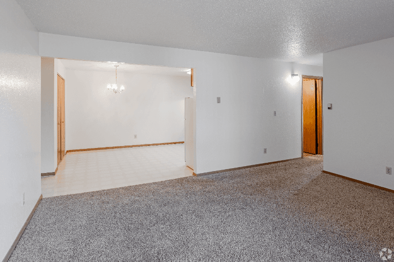 St Cloud Apartment: 2517 Goettens Way
