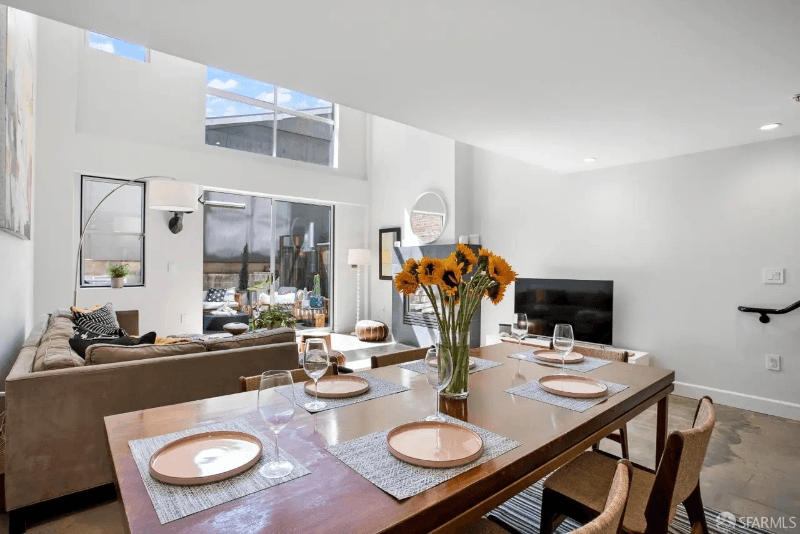 San Francisco Townhome: 2412 Harrison St