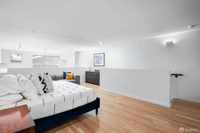 San Francisco Townhome: 2412 Harrison St