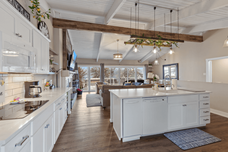 Liberty Lake House: 23608 E 2nd Ave