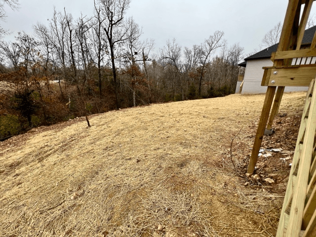 Siloam Springs House: 2735 S Olive Ct