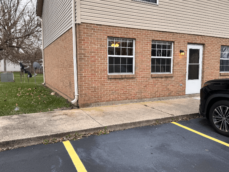fairborn Townhome: 91 dickey ave