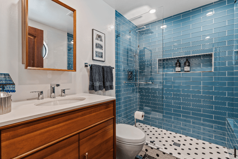 SALT LAKE CITY House: 1545 S 2300 E