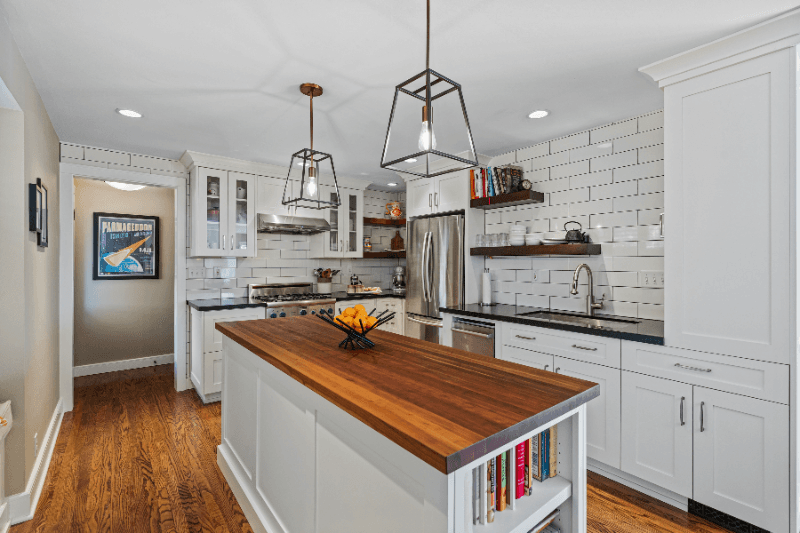 SALT LAKE CITY House: 1545 S 2300 E