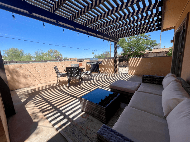 Twentynine Palms House: 71590 Juanita Dr