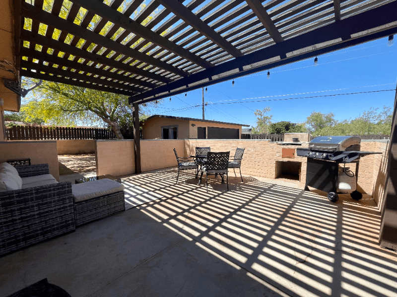 Twentynine Palms House: 71590 Juanita Dr