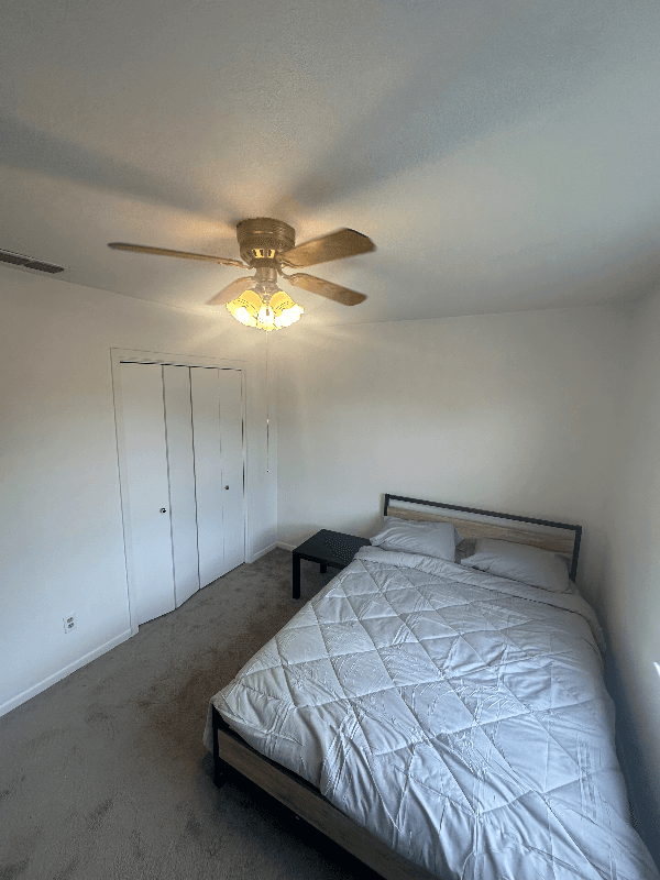 Grand Prairie Single Room: 1902 SE 4Th Street