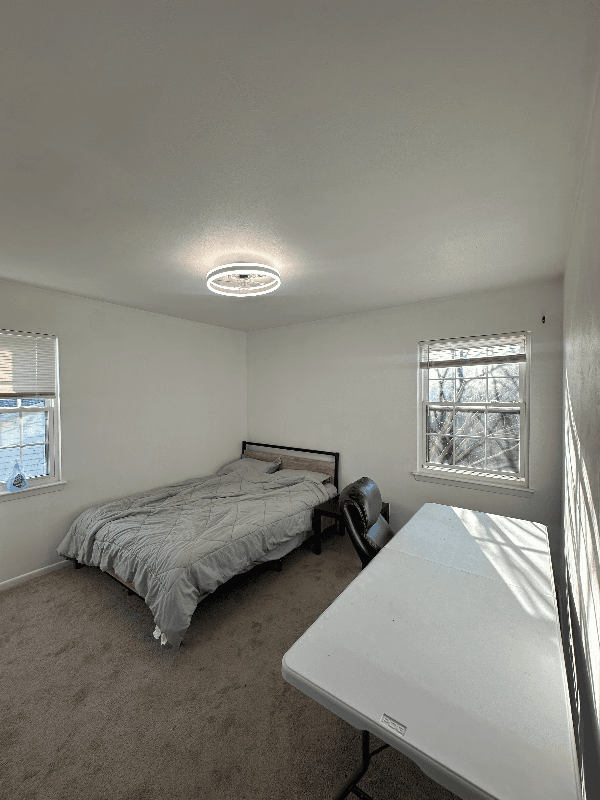 Grand Prairie Single Room: 1902 SE 4Th Street