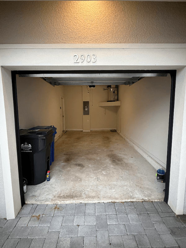 TAMPA Townhome: 2903 Grand Kemerton Place