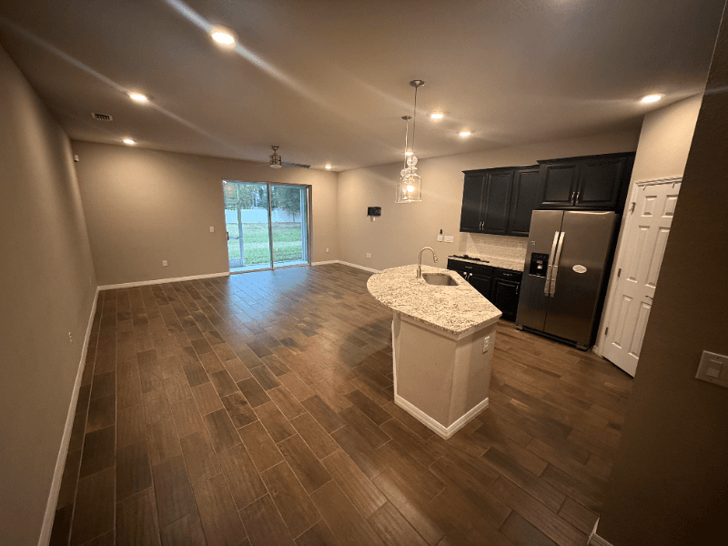TAMPA Townhome: 2903 Grand Kemerton Place