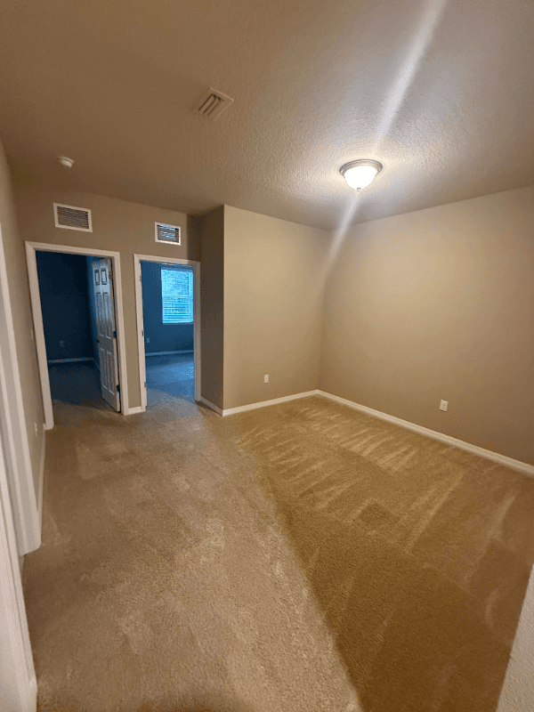 TAMPA Townhome: 2903 Grand Kemerton Place