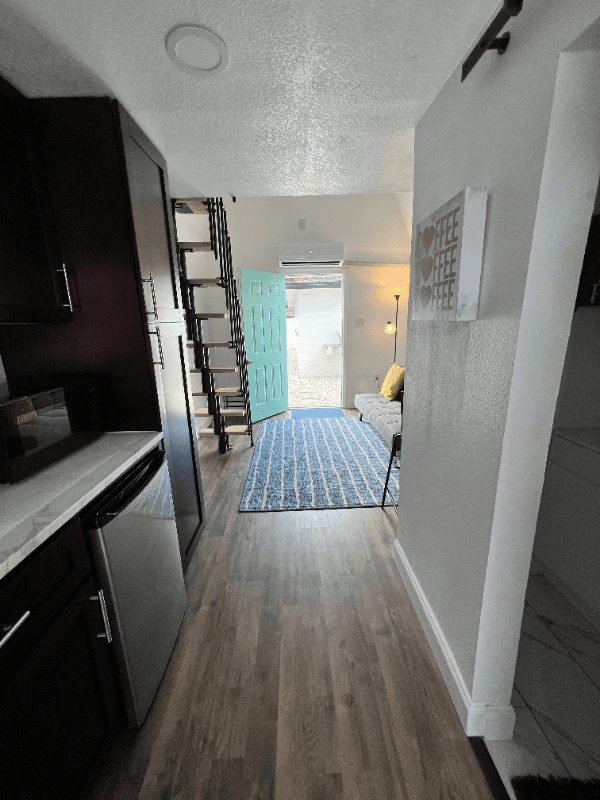 Tampa Other: 3027 W Cordelia St