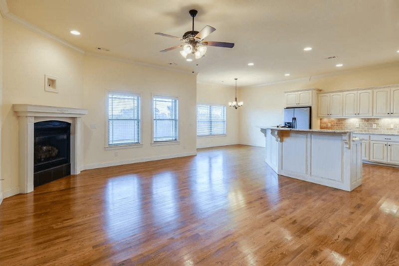 ROGERS House: 5703 W MURFIELD DR
