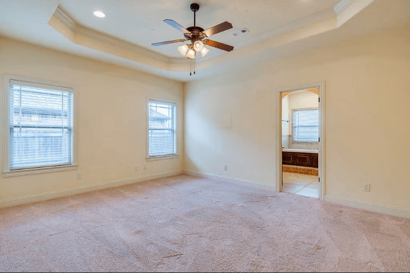 ROGERS House: 5703 W MURFIELD DR