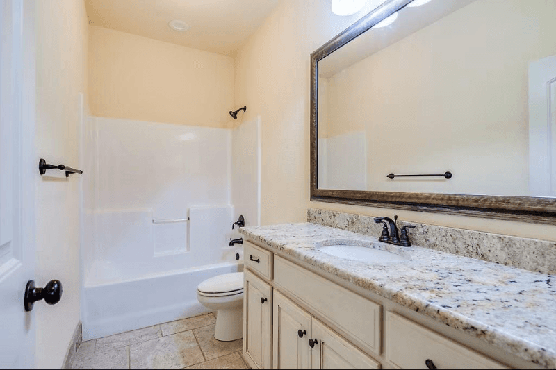 ROGERS House: 5703 W MURFIELD DR