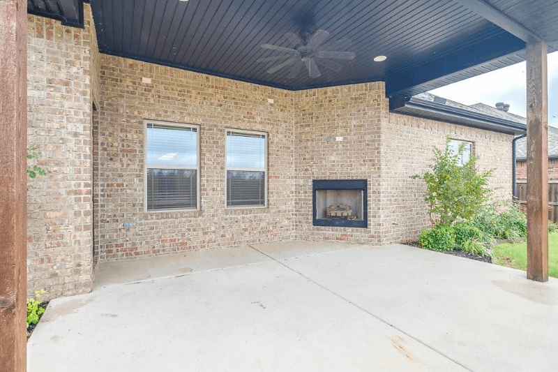 ROGERS House: 5703 W MURFIELD DR