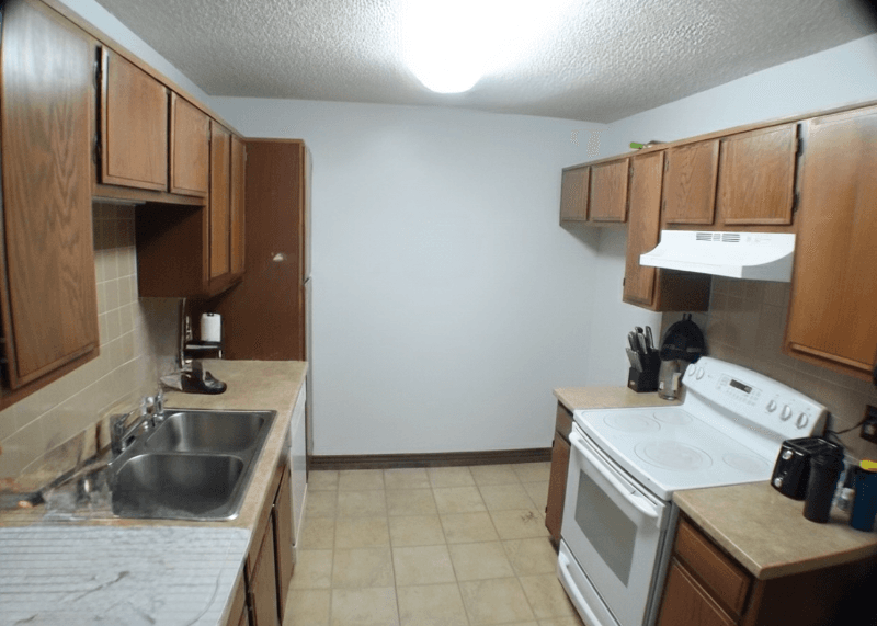 Lakewood Townhome: 1482 S. Pierson