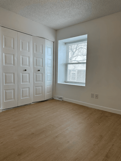 Lakewood Townhome: 1482 S. Pierson