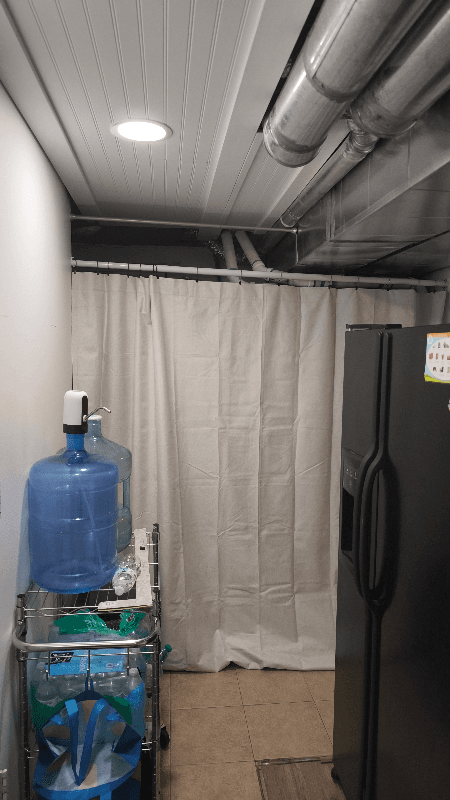 SLC Single Room: 1062 W 300 N