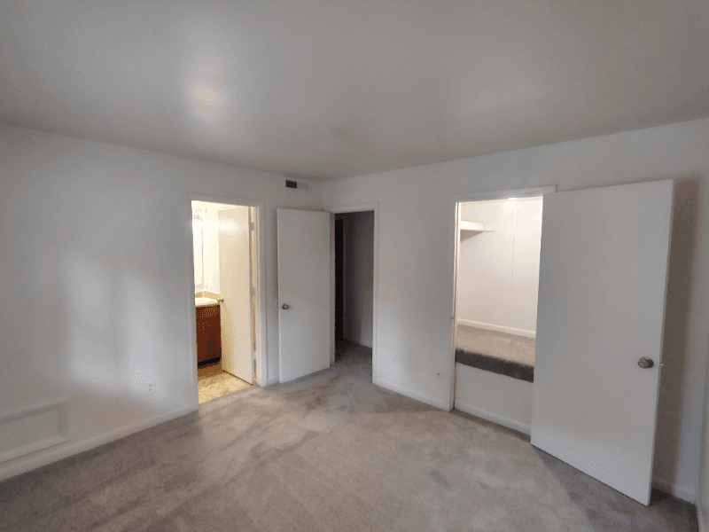 Lynchburg Apartment: 600 Reusens Road