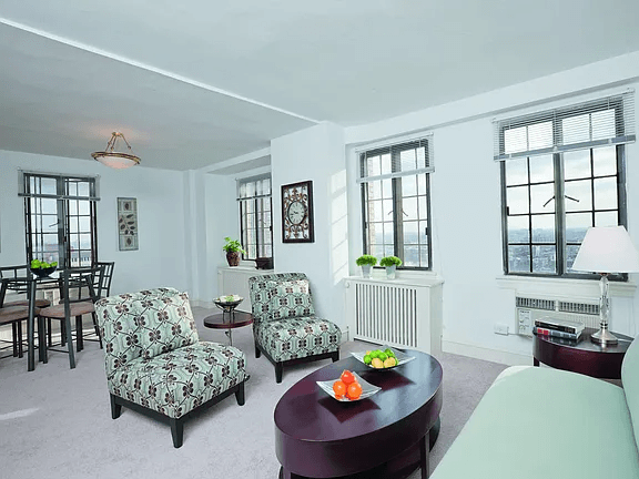 Philadelphia Apartment: 1512 Spruce St